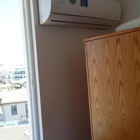 2 Bedroom With View Of 아파트 *